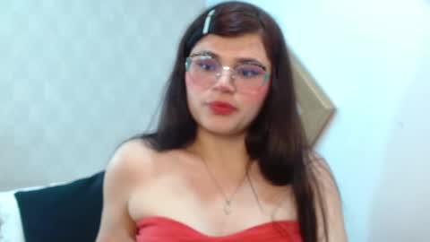Snapshot of dayis_butera chatting on September 18, 2025, 11:12 am Dayanna online show from September 18, 2025, 11:12 am