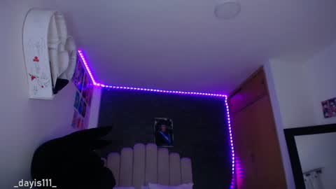  Dayis  online show from June 17, 2026, 2:03 am