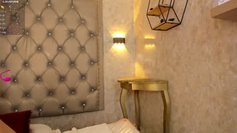 DAYRA ANGELS online show from December 28, 2024, 9:09 am