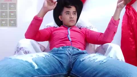 dayro_dduran online show from October 18, 2025, 6:41 pm