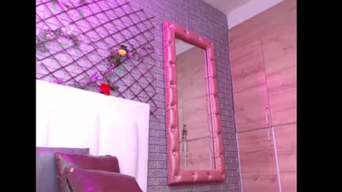 Snapshot of dayse_martinez chatting on January 18, 2025, 3:16 pm Dayse online show from January 18, 2025, 3:16 pm