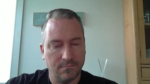 Snapshot of daytrader77 chatting on June 6, 2026, 9:03 am daytrader77 online show from June 6, 2026, 9:03 am