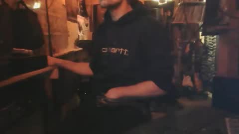 daze592268 online show from January 19, 2026, 9:02 am