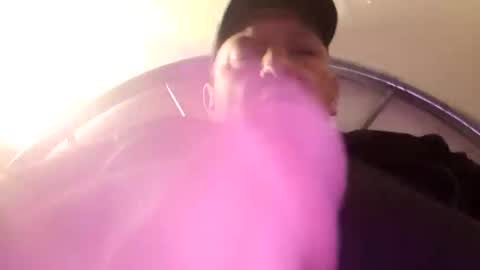 Snapshot of dazzaboxer chatting on November 1, 2025, 1:18 am dazzaboxer online show from November 1, 2025, 1:18 am