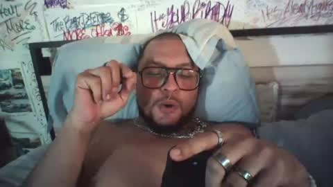 Snapshot of dbeamon92 chatting on June 24, 2026, 8:30 pm dbeamon92 online show from June 24, 2026, 8:30 pm