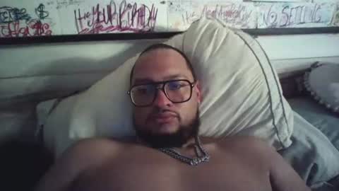 Snapshot of dbeamon92 chatting on July 3, 2026, 10:43 am dbeamon92 online show from July 3, 2026, 10:43 am