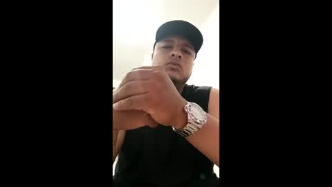 Snapshot of dc333777 chatting on February 19, 2026, 8:16 pm dc333777 online show from February 19, 2026, 8:16 pm