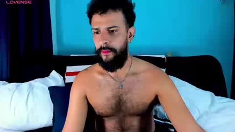 dcollins_ online show from September 12, 2025, 1:55 pm