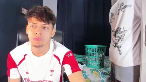 dcollins_ online show from October 16, 2025, 3:07 am