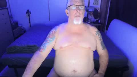 Snapshot of dcoop7869 chatting on September 14, 2025, 5:50 am B online show from September 14, 2025, 5:50 am