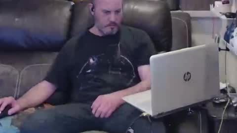 want girl to play with me online show from April 4, 2026, 7:55 pm