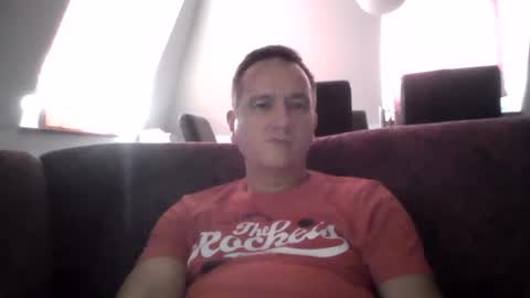 Play with me while I watch you german handsome squirtlover love small girls small tits big clit cut c2c shaved online show from June 26, 2026, 11:58 am