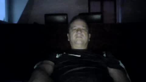 Play with me while I watch you german handsome squirtlover love small girls small tits big clit cut c2c shaved online show from July 4, 2026, 7:31 pm