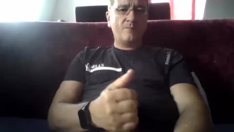 Play with me while I watch you german handsome squirtlover love small girls small tits big clit cut c2c shaved online show from July 5, 2026, 10:11 am