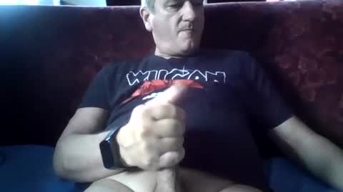 Play with me while I watch you german handsome squirtlover love small girls small tits big clit cut c2c shaved online show from July 14, 2026, 2:45 pm