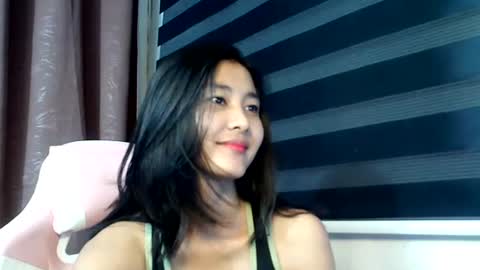 Angel online show from November 10, 2025, 10:58 am