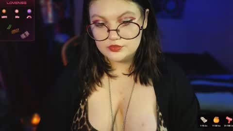 Luna online show from October 9, 2025, 9:29 am