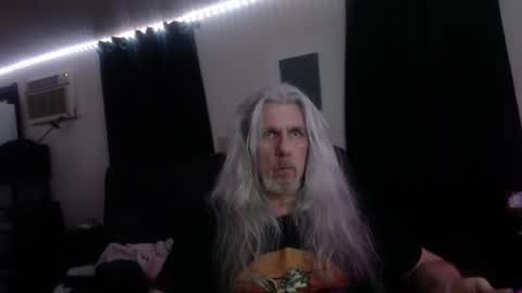 deaconoddeye online show from December 20, 2025, 11:06 am