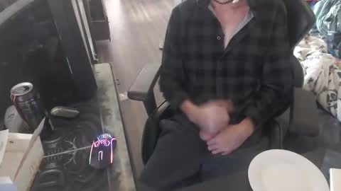 deamone online show from April 22, 2026, 4:37 am