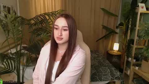 Snapshot of deanna_b chatting on August 7, 2026, 1:29 am Deanna online show from August 7, 2026, 1:29 am