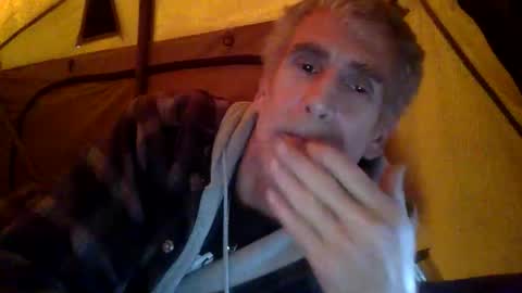 deanofflove221000 online show from June 1, 2026, 1:29 am