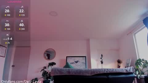 Leyla Grey online show from January 14, 2026, 7:41 pm