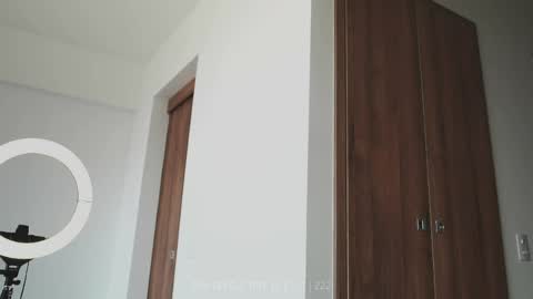 NINA   30OFF online show from April 1, 2026, 1:41 pm