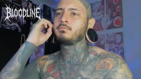    online show from November 26, 2025, 6:42 pm