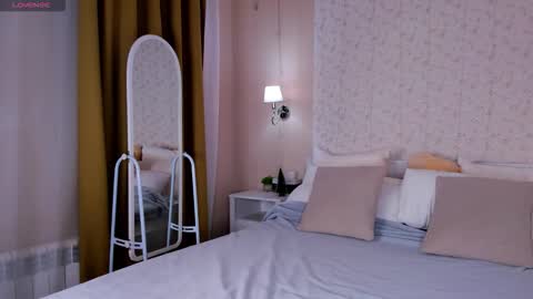 Jennifer online show from January 7, 2026, 11:29 pm