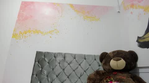 debora ortiz online show from October 6, 2025, 1:19 pm