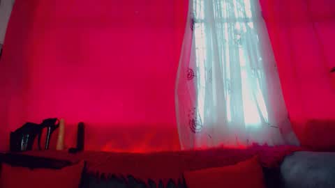 deboragill online show from April 1, 2026, 9:01 pm