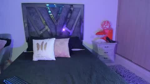 deborah_collins1 online show from September 26, 2025, 7:51 pm