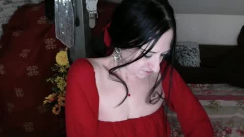 DebraMilf online show from April 9, 2026, 2:00 am