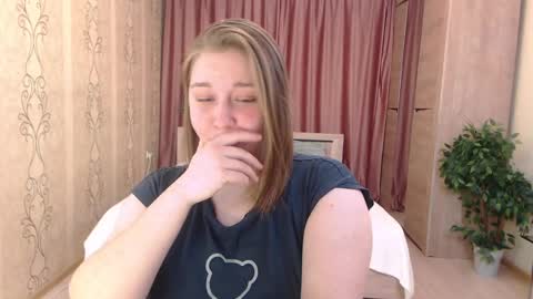 Snapshot of debramust chatting on December 21, 2024, 1:36 am debramust online show from December 21, 2024, 1:36 am