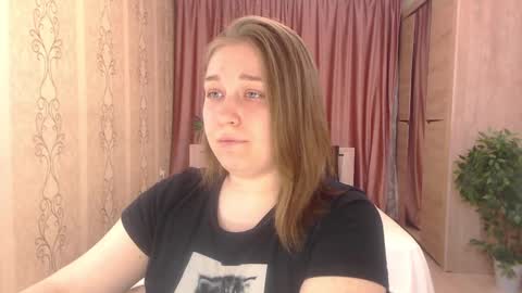 Snapshot of debramust chatting on January 7, 2025, 1:14 pm debramust online show from January 7, 2025, 1:14 pm