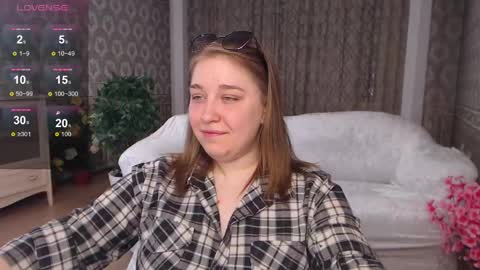 Snapshot of debramust chatting on February 22, 2025, 10:42 pm debramust online show from February 22, 2025, 10:42 pm