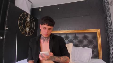 declan_fox online show from October 22, 2025, 4:51 pm