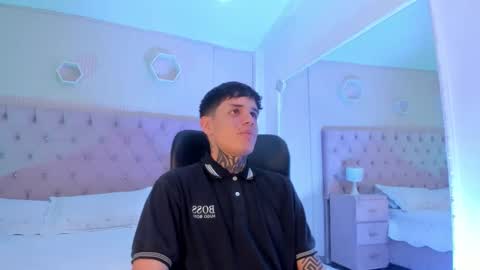 declan_fox online show from October 24, 2025, 4:42 am