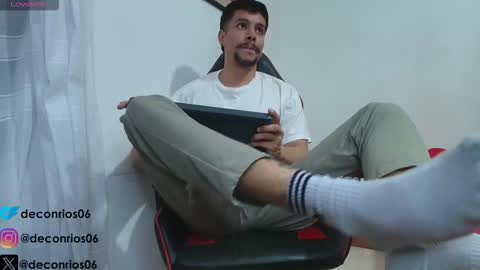 Santiago online show from November 8, 2025, 1:28 am