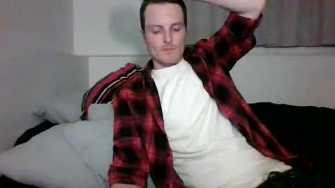 Dee4dayz online show from April 3, 2026, 1:14 am