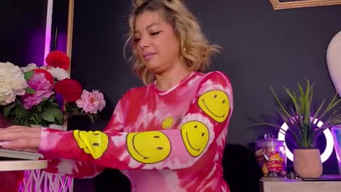 Deea online show from November 9, 2025, 8:29 pm