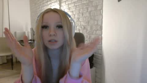 Amanda online show from May 24, 2026, 9:20 pm