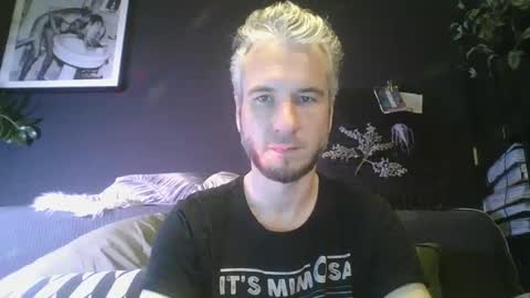 Snapshot of deebo1987 chatting on January 9, 2025, 6:36 pm Deen online show from January 9, 2025, 6:36 pm