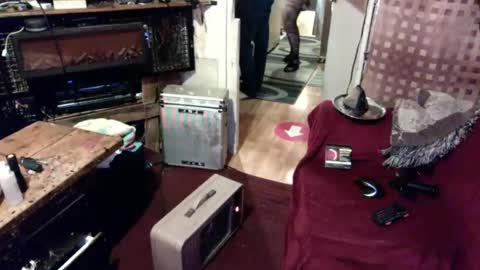 nik and cherry online show from December 21, 2024, 11:02 pm