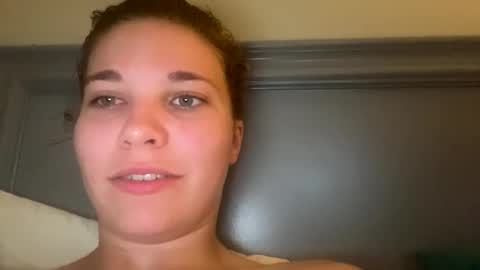 Snapshot of deepthroatqueen33 chatting on October 10, 2025, 9:30 am deepthroatqueen33 online show from October 10, 2025, 9:30 am