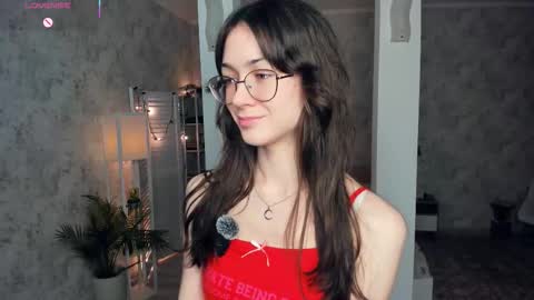 Amy online show from November 23, 2025, 7:46 pm