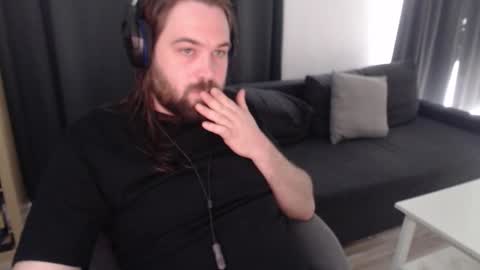 Tobi online show from March 23, 2026, 11:14 am