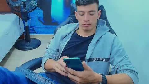 Snapshot of deiby_baby chatting on November 14, 2025, 2:54 am DEIBY online show from November 14, 2025, 2:54 am