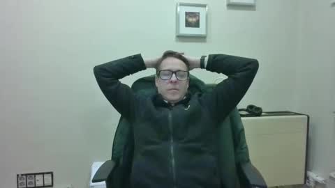 deimosmad online show from December 15, 2025, 6:23 pm