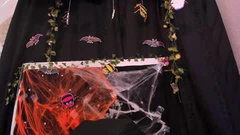 deisyharper online show from October 31, 2025, 6:14 am